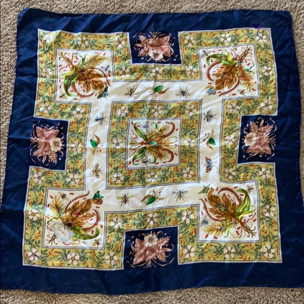 Vintage Gucci silk scarf